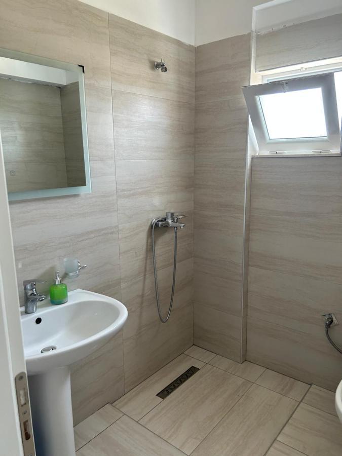 Eri Rooms Саранда Экстерьер фото